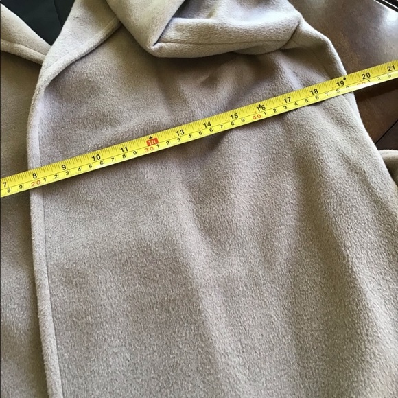 Camel Wrap Coat - Picture 5 of 10